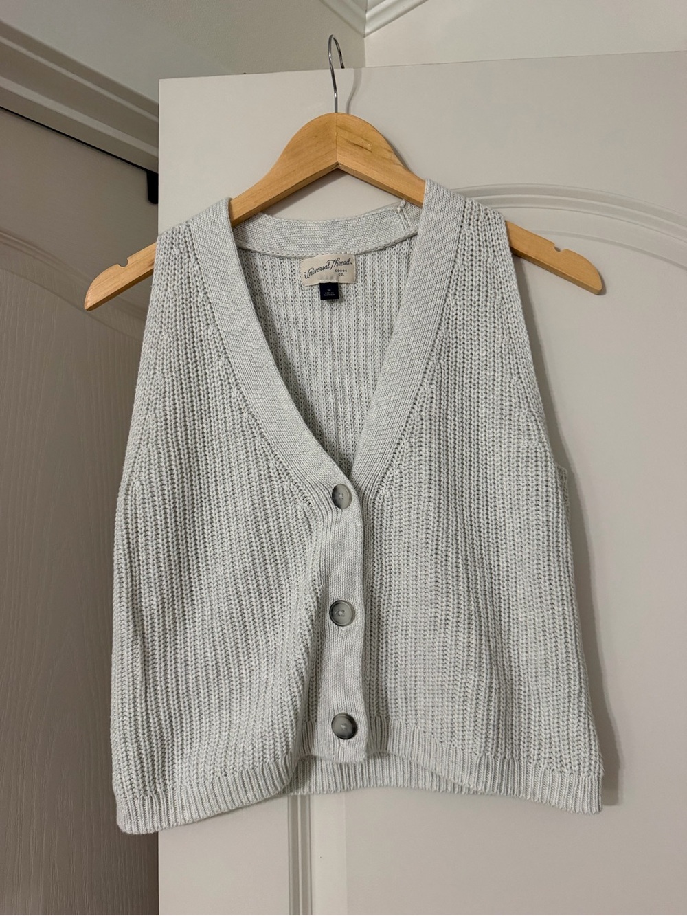 Universal Thread Light Gray Knit Button-Front Sweater Vest